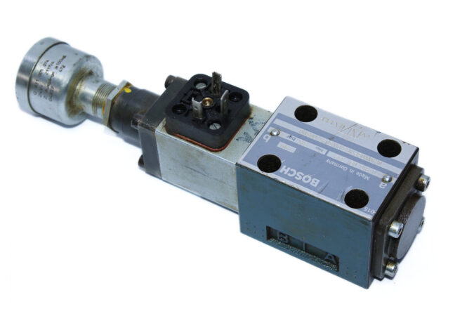 BOSCH 0 810 091 342 DIRECTIONAL CONTROL VALVE 081WV06P1N1910WS024/00SD0 - Image 6