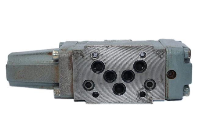 REXROTH 4WRZ10E50-51/6A24NZ4/M PILOT OPERATED PROPORTIONAL DIRECTIONAL CONTROL VALVE - Image 7