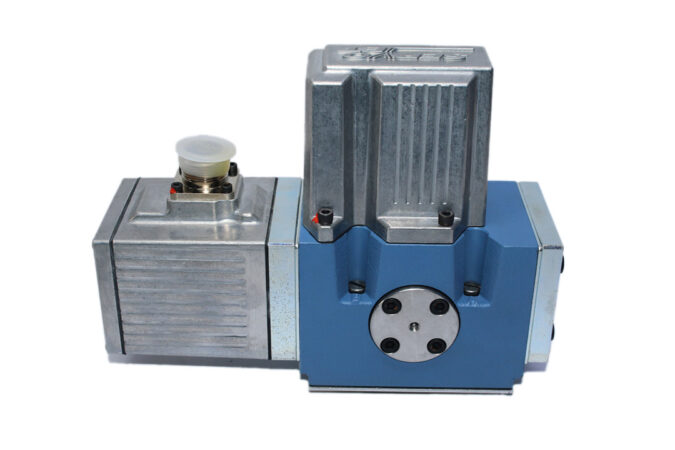 MOOG D661-4303E SERVO VALVE G75JOCA6VSX2HA - Image 5