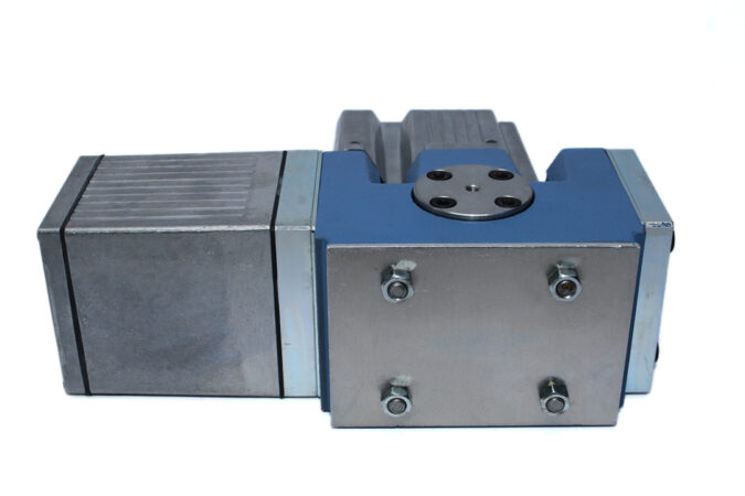 MOOG D661-4303E SERVO VALVE G75JOCA6VSX2HA - Image 6