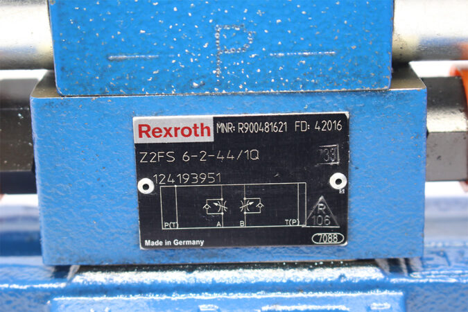 REXROTH R900548271 DIRECTIONAL CONTROL VALVE R900929900 - Image 5