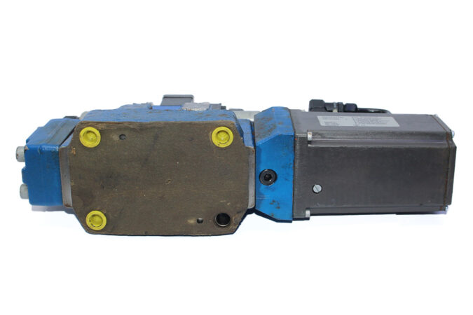 REXROTH R900891138,4WRTE-42/M PROPORTIONAL DIRECTIONAL VALVE R900954270 - Image 9