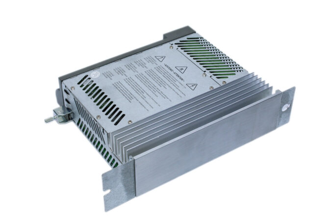 Schneider Electric-ELAU MC-4/11/03/400 PACDRIVE SERVO AMPLIFIER 13130245